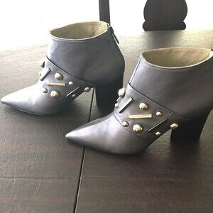Genuine Donald Pliner Decorated Metallic Grey Booties Size 9.5 NIB